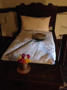 A bed in Anne Hathaway's cottage 